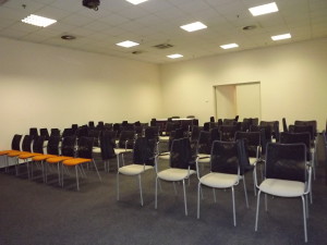 7-es konferencia terem